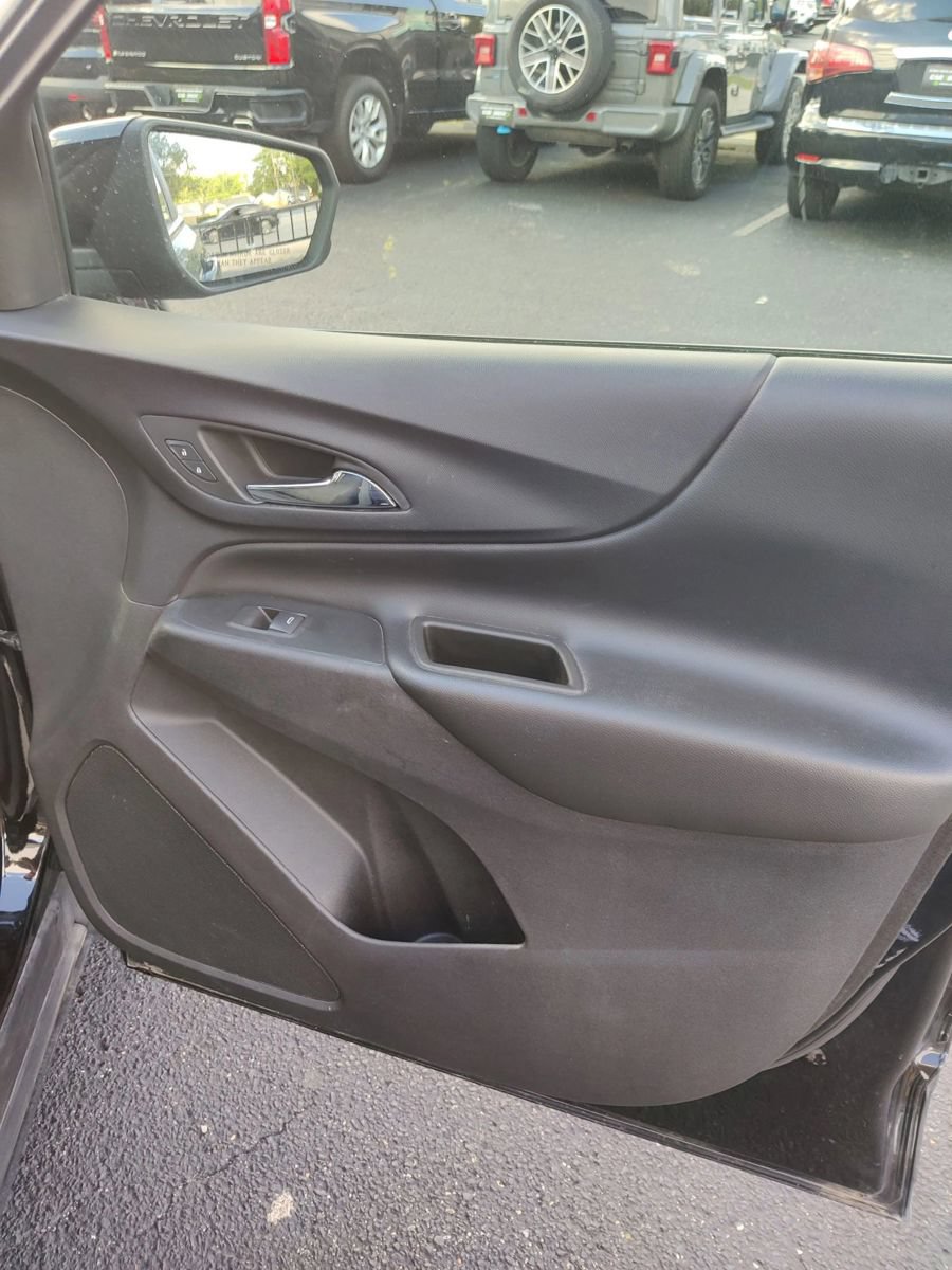 Used 2022 Chevrolet Equinox LT FWD image 26