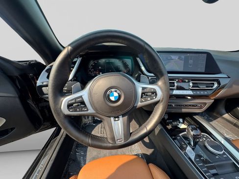 Used 2022 BMW Z4 M40i w/ Premium Package RWD image 10