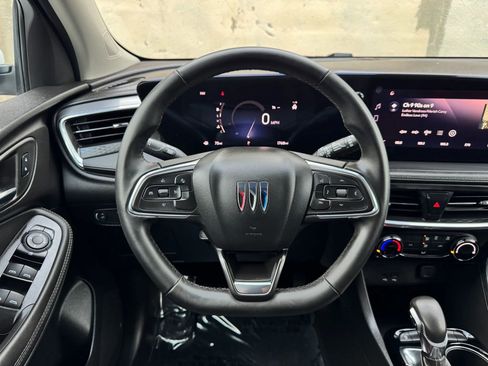 Used 2024 Buick Encore GX Sport Touring FWD image 23