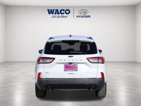 Used 2021 Ford Escape SE w/ SE Sport Appearance Package FWD image 7