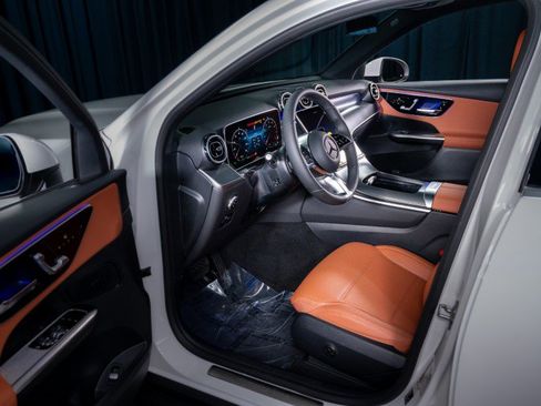 Certified 2026 Mercedes-Benz GLC 300 image 12