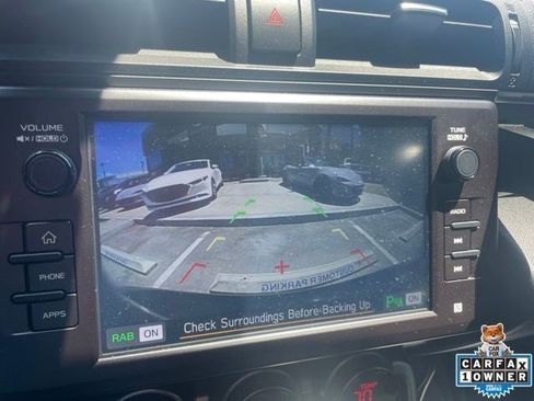 Used 2025 Toyota GR86 w/ ALL Weather Mat Package (TMS) RWD image 12