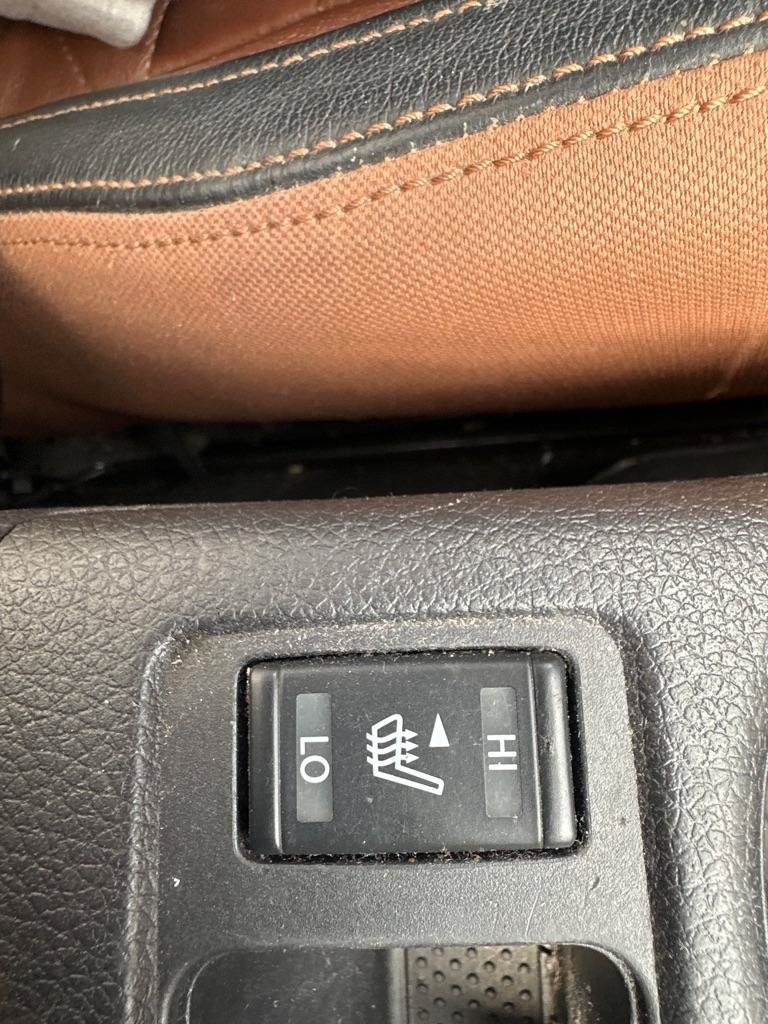Used 2018 Nissan Rogue SL w/ Premium Package AWD/4WD image 40