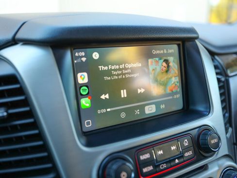 Used 2016 GMC Yukon XL Denali w/ Open Road Package image 15