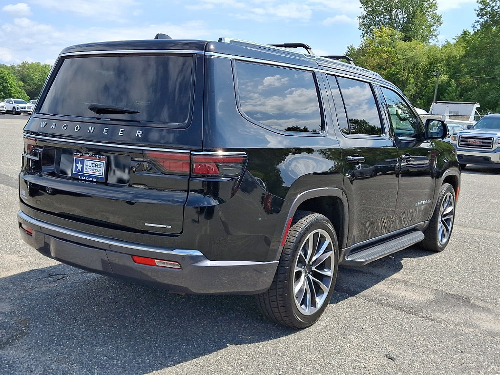 Used 2022 Jeep Wagoneer Series II w/ Convenience Group I AWD/4WD image 11