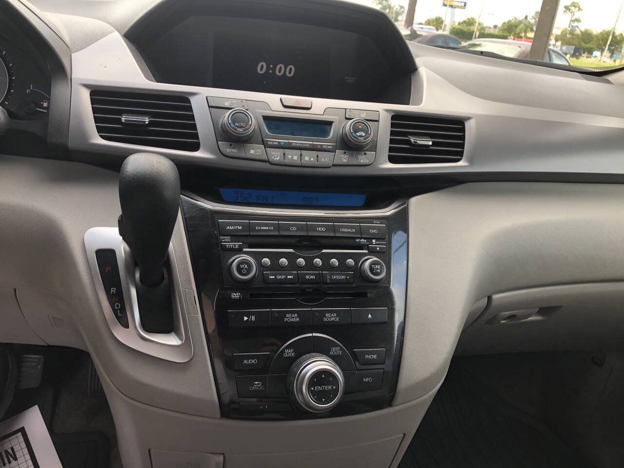 Used 2013 Honda Odyssey Touring image 21