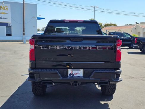 New 2026 Chevrolet Silverado 1500 Custom Trail Boss AWD/4WD image 5
