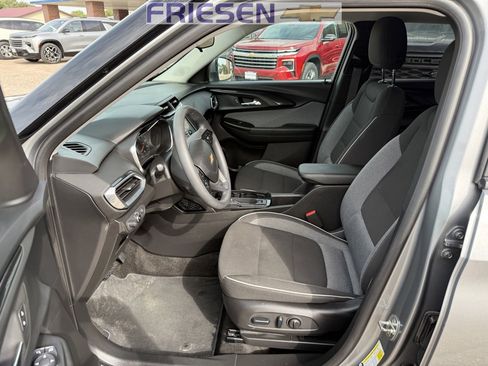 Used 2023 Chevrolet TrailBlazer LT image 7