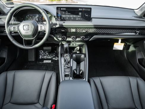 New 2025 Honda Accord EX-L image 19