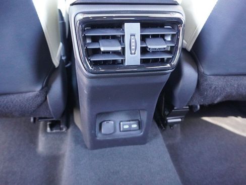 Used 2024 Lexus NX 250 FWD w/ Towing Package (2000 Lbs) image 29