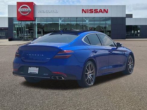 Used 2022 Genesis G70 2.0T w/ Prestige Package AWD/4WD image 7