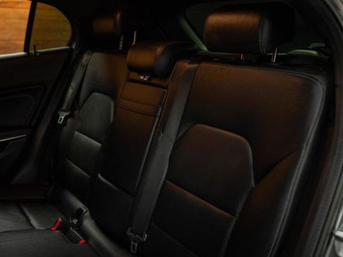 Used 2018 Mercedes-Benz GLA 250 w/ Convenience Package image 11