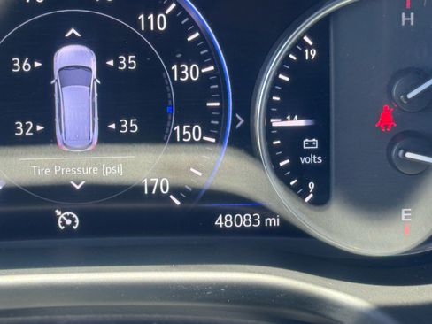 Used 2024 Buick Enclave Premium image 24