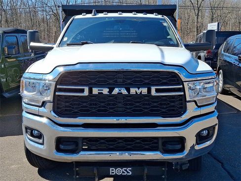 Used 2022 RAM 3500 Tradesman w/ Chrome Appearance Group image 2