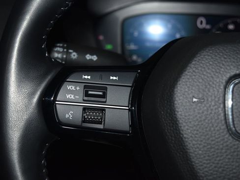 Used 2026 Honda CR-V EX-L image 9