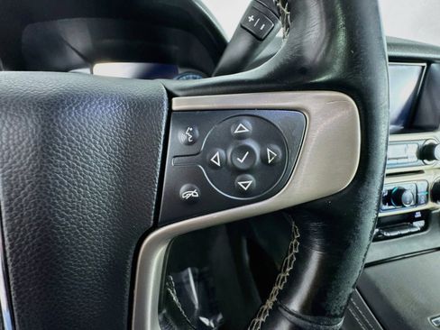 Used 2019 GMC Yukon Denali w/ Open Road Package RWD image 12