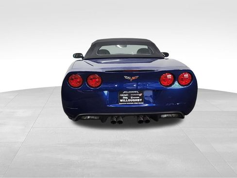 Used 2005 Chevrolet Corvette Convertible w/ Preferred Equipment Group RWD image 7