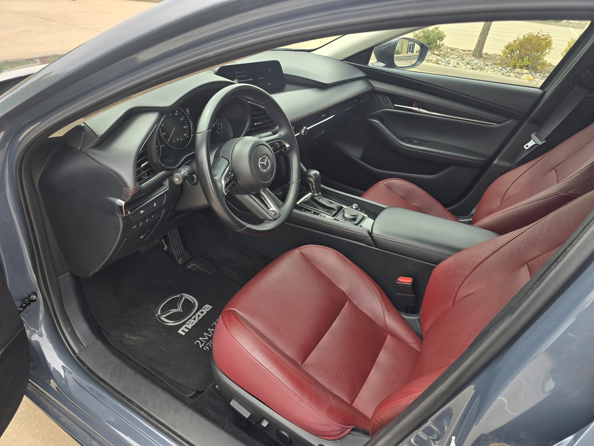 Used 2025 MAZDA MAZDA3 s AWD/4WD image 25