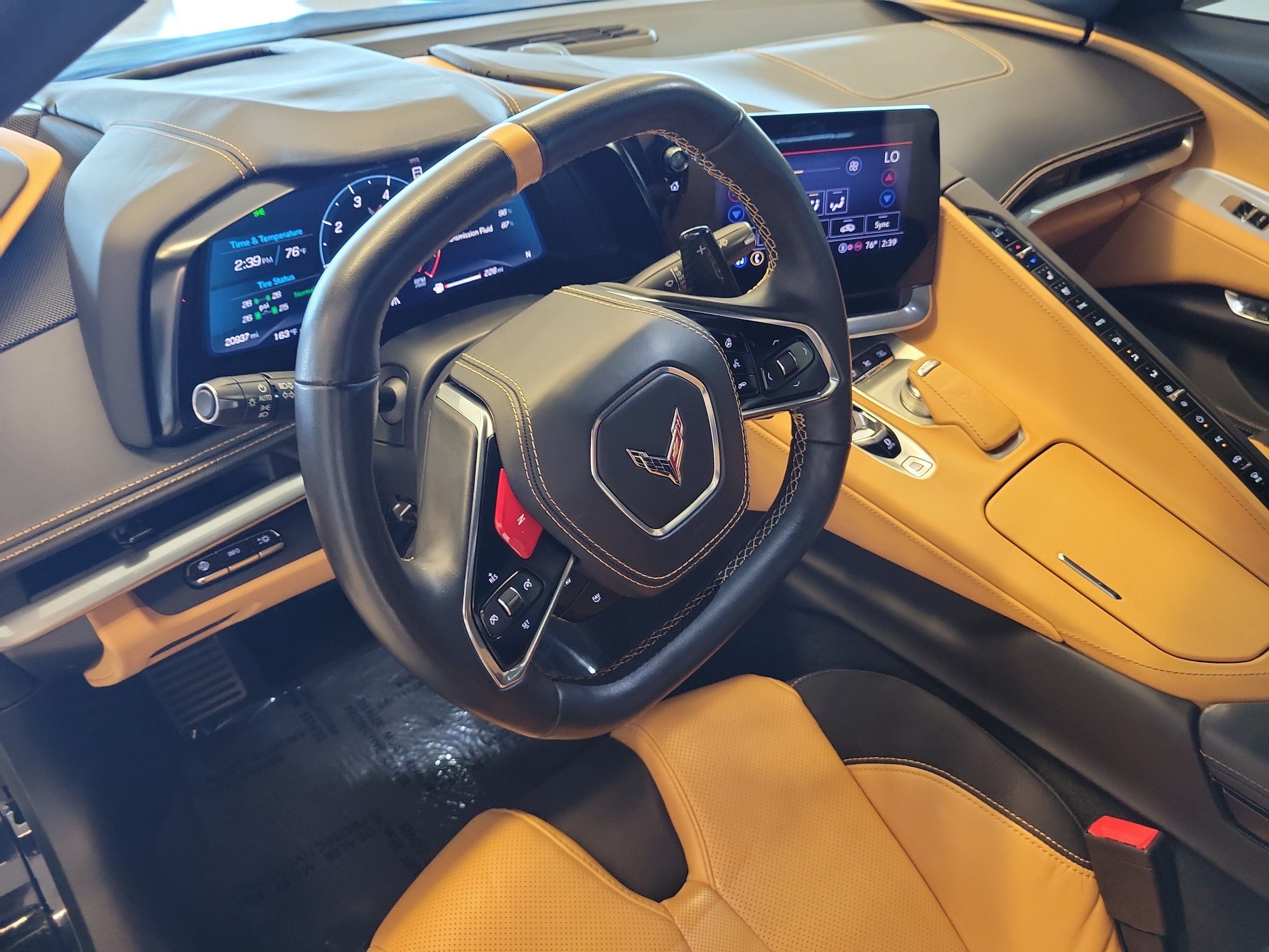 Used 2022 Chevrolet Corvette Stingray Premium Cpe w/ Z51 Performance Package RWD image 20