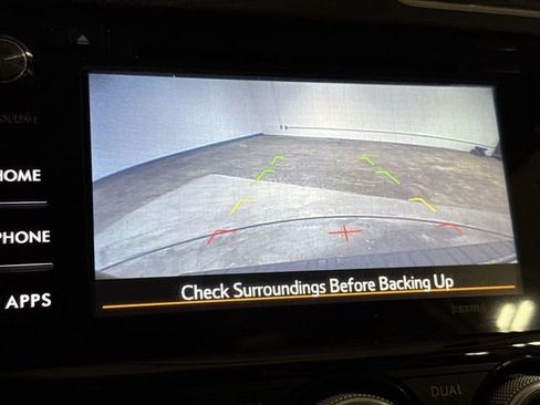Used 2016 Subaru Forester 2.5i Touring w/ Popular Package #2 AWD/4WD image 15