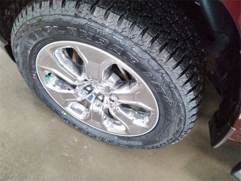 Used 2023 RAM 1500 Big Horn image 16