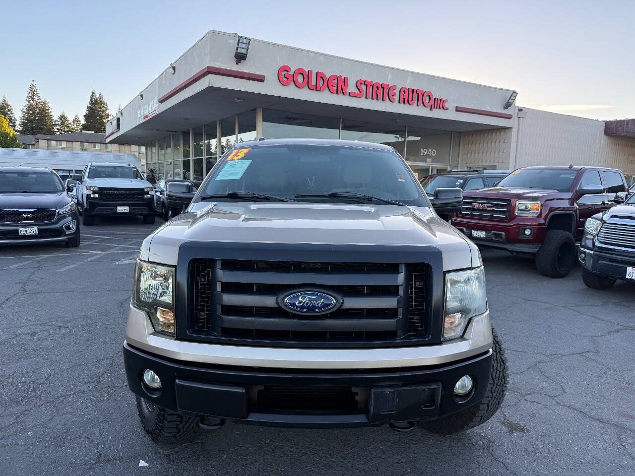 Used 2013 Ford F150 XLT w/ Trailer Tow Pkg AWD/4WD image 2