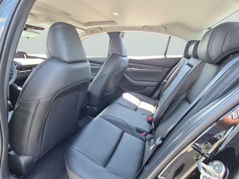 New 2026 MAZDA MAZDA3 2.5 S Sedan w/ Preferred Pkg FWD image 17