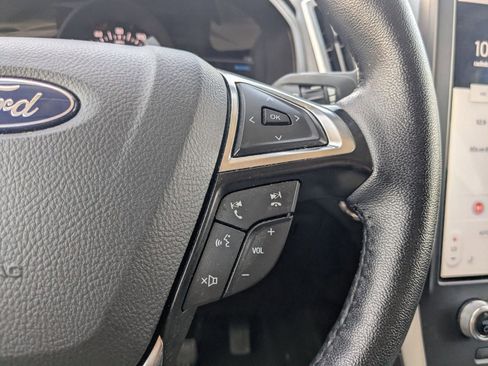 Used 2024 Ford Edge SEL image 13