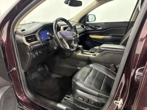 Used 2017 GMC Acadia Denali w/ Technology Package AWD/4WD image 12