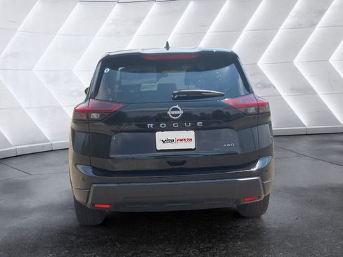 Used 2024 Nissan Rogue S AWD/4WD image 5