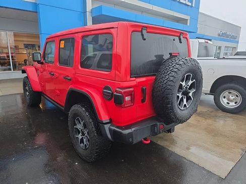 Used 2021 Jeep Wrangler Unlimited Rubicon w/ Uconnect 4C Nav & Sound Group image 5