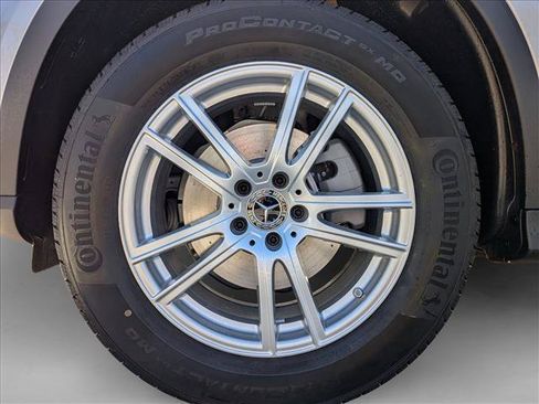 Used 2026 Mercedes-Benz GLC 300 image 15
