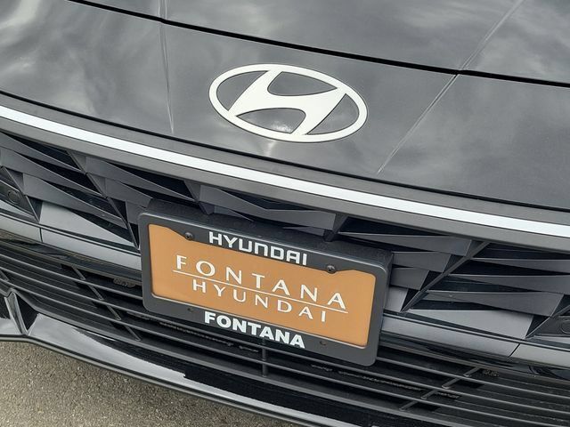 New 2026 Hyundai Elantra SEL Sport FWD image 32