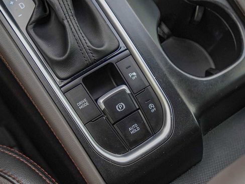 Used 2019 Hyundai Santa Fe Limited image 21