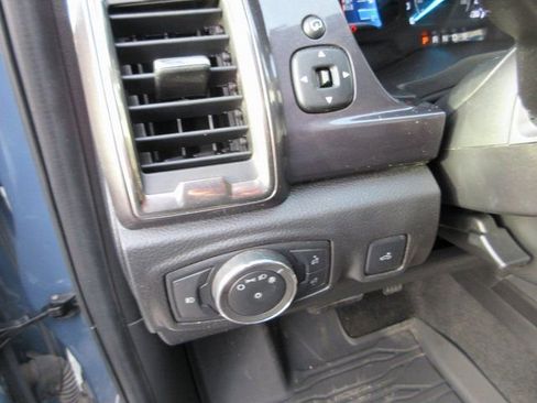 Used 2023 Ford Ranger Lariat w/ Equipment Group 501A High image 9