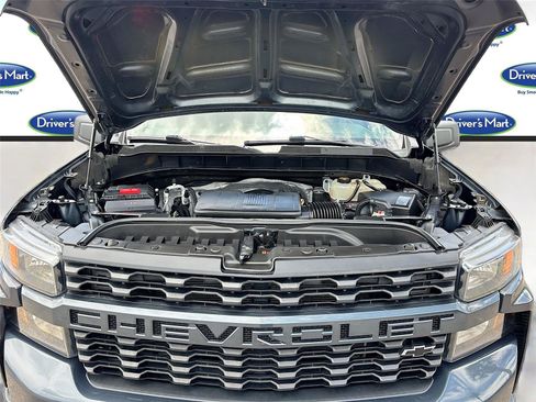 Used 2020 Chevrolet Silverado 1500 Custom w/ Custom Value Package AWD/4WD image 28