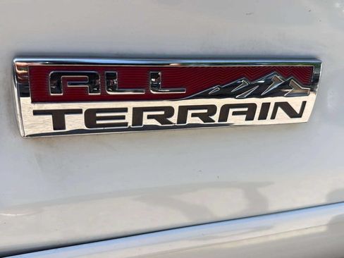 Used 2018 GMC Sierra 1500 SLT w/ All Terrain X Package AWD/4WD image 21
