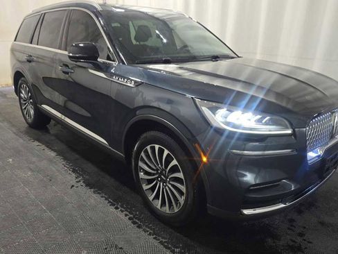 Used 2023 Lincoln Aviator Reserve w/ Class IV Trailer Tow Package image 4