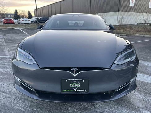 Used 2019 Tesla Model S 100D image 2