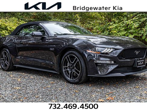 Used 2022 Ford Mustang GT Premium image 1