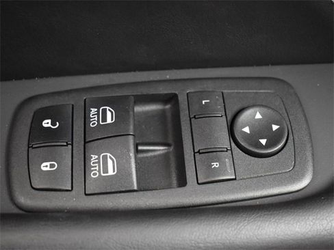 Used 2023 Dodge Challenger R/T w/ Plus Package image 26