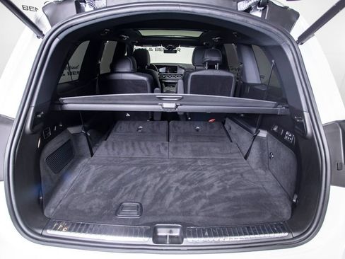 Used 2022 Mercedes-Benz GLS 450 4MATIC image 8