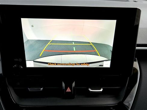 Used 2023 Toyota Corolla Cross XLE w/ Convenience Package image 32