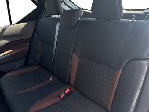 Used 2023 Nissan Kicks SR w/ Interior Electronics Package FWD image 13