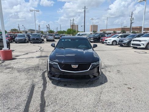 Used 2021 Cadillac CT4 Premium Luxury image 9