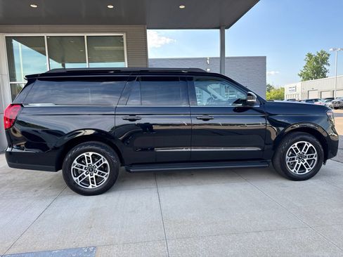 Certified 2025 Ford Expedition Max Active AWD/4WD image 9