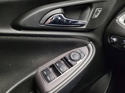 Used 2022 Chevrolet Malibu LT FWD image 27