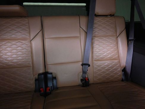 Used 2023 Cadillac Escalade ESV Premium Luxury image 14