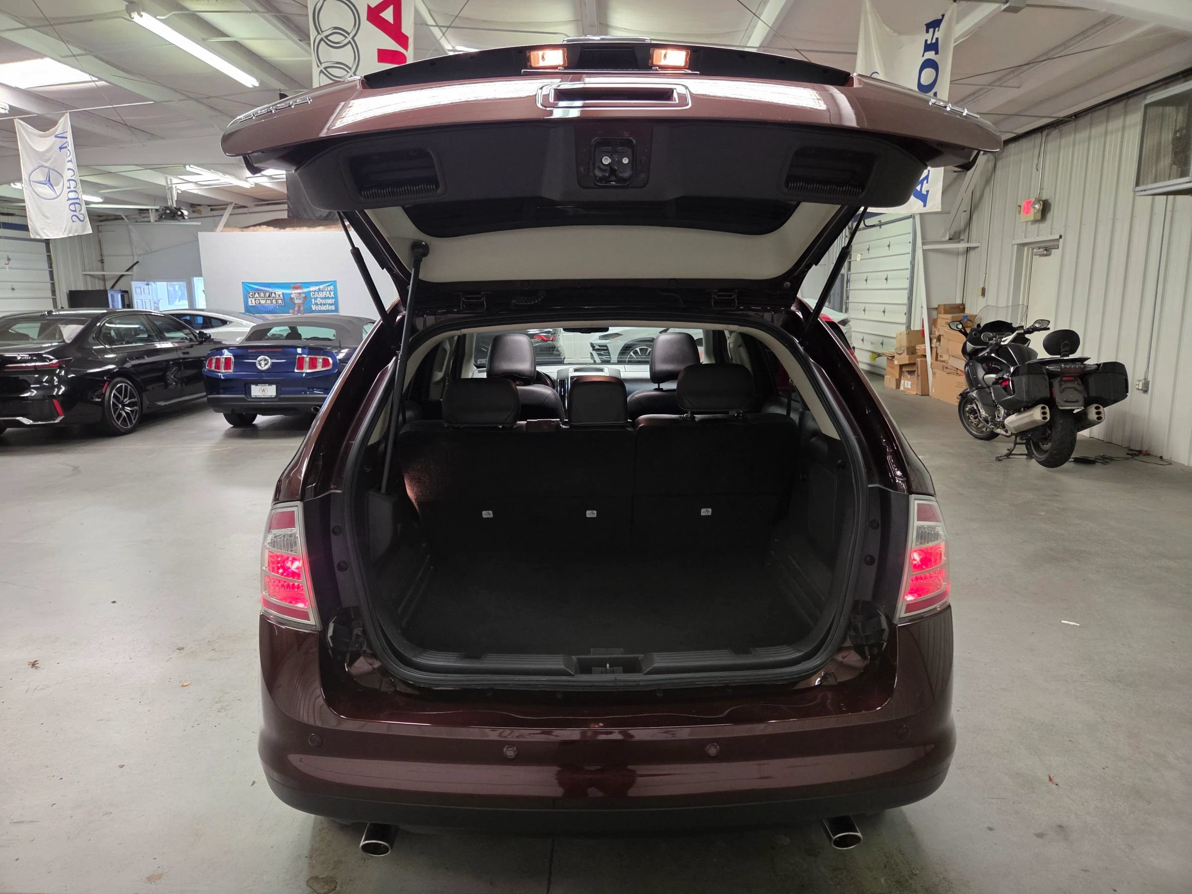 Used 2010 Ford Edge SEL FWD image 34