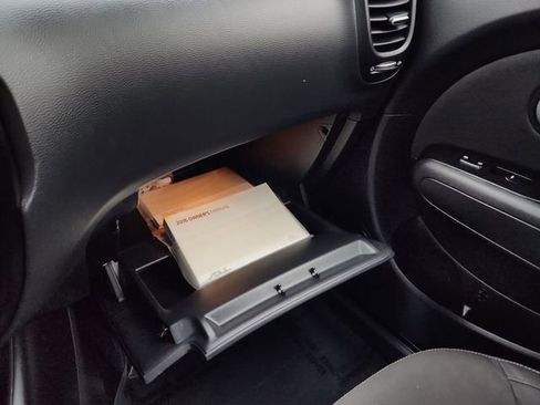 Used 2016 Kia Soul image 43